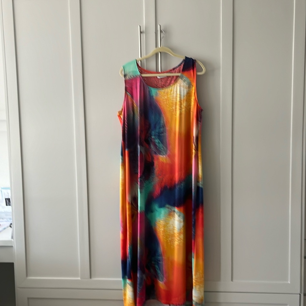 Avenue Multi Color Maxi Dress. Plus Size 22/24.